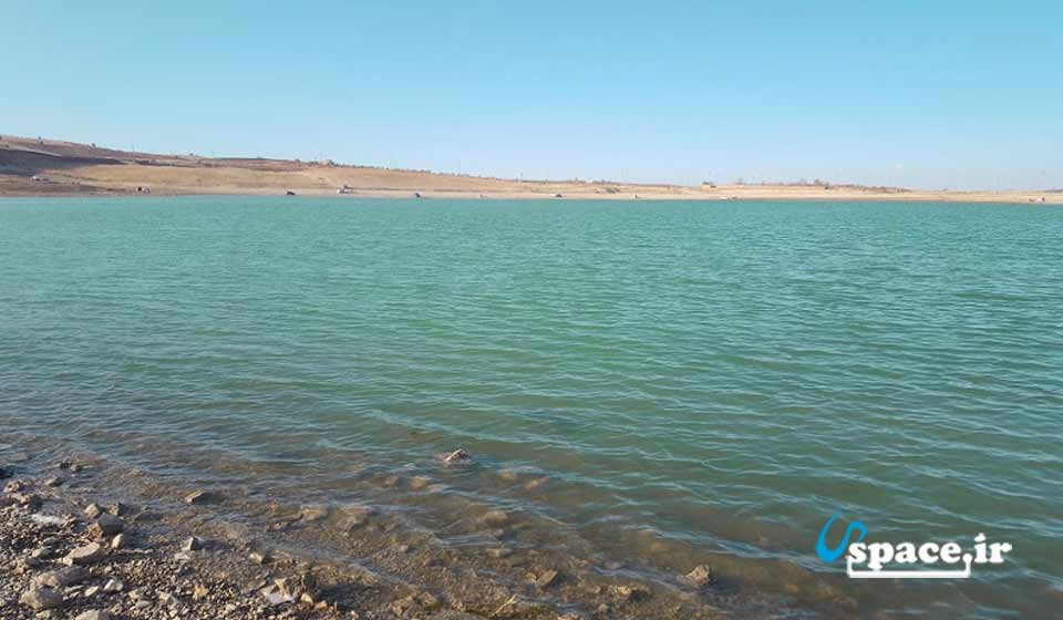 دریاچه هفت برم - منطقه حفاظت شده ارژن - 37 کیلومتری روستای قلات - فارس
